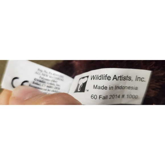 Small Realistic 2014 Wildlife Artists Inc. Stuffed Otter Plush Toy Zoo - Picture 9 of 11